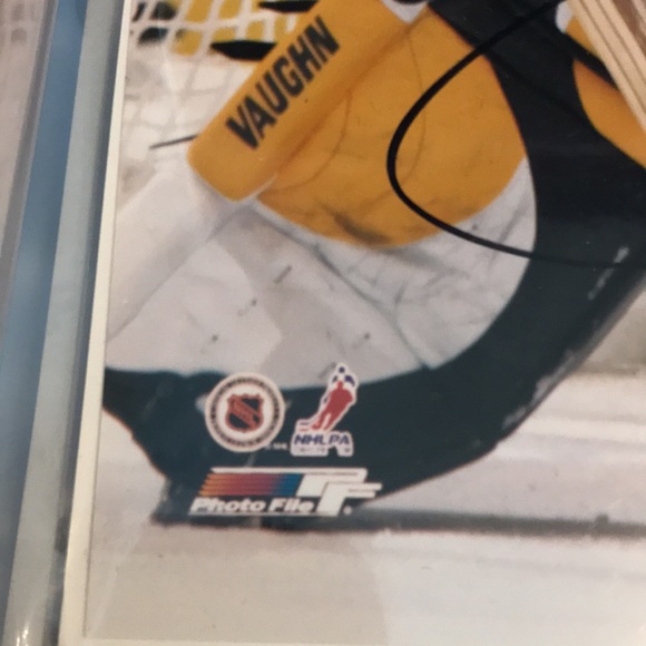 Steve Shield Boston Bruins Signed 8x10 - Picture 3 of 3